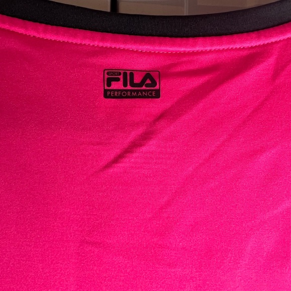 Fila Women's Hot Pink V-Neck Top, XL - Picture 4 of 6